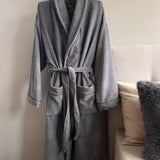 ХАЛАТ ЗА БАНЯ LUIS СИВ